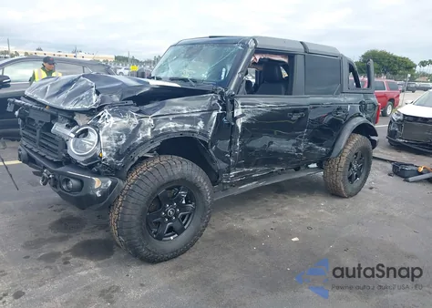 2024 Ford Bronco Black Diamond z USA, uszkodzony, nr VIN 1FMDE1BH8RLB48609